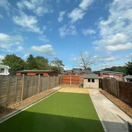 Lovely 4-Bed House In Fulwood, Preston Uk Exterior photo
